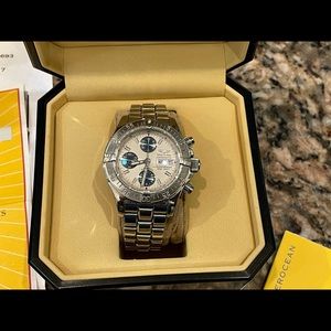 Breitling Super Ocean Pearl and Blue - One owner —